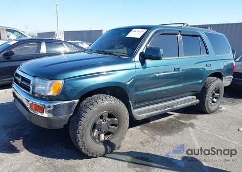 1996 Toyota 4Runner Sr5 from USA, damaged, VIN JT3GN86R4T0008387